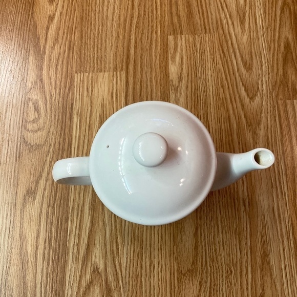 Tim Hortons 2 Cup Tea Pot Vintage - Picture 2 of 5